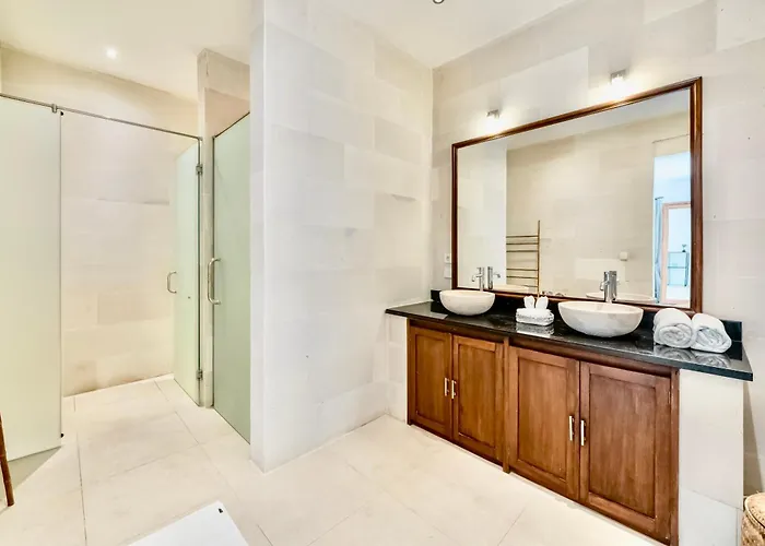 Luxurious Escape In - Ocean With 5 Bedroom And Private Pool * أُلُواتو