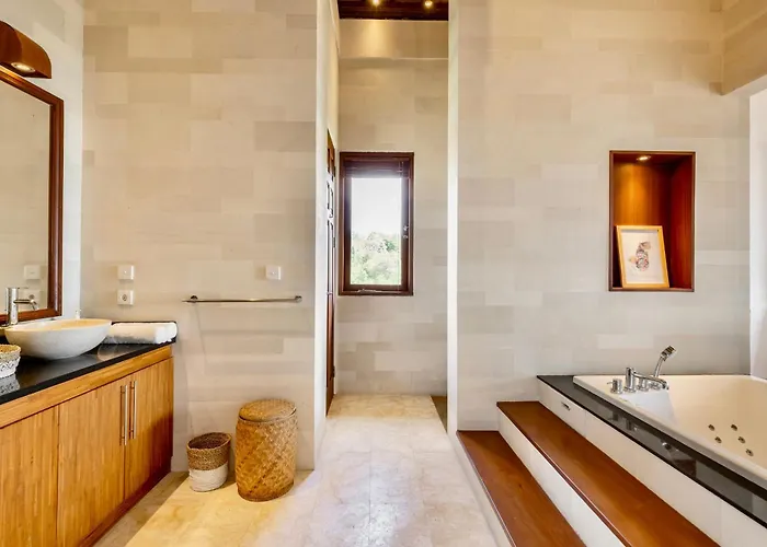 Luxurious Escape In - Ocean With 5 Bedroom And Private Pool أُلُواتو